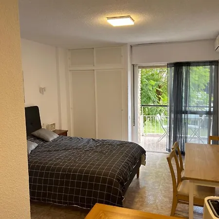 Estudio Hercules 18 Lägenhet